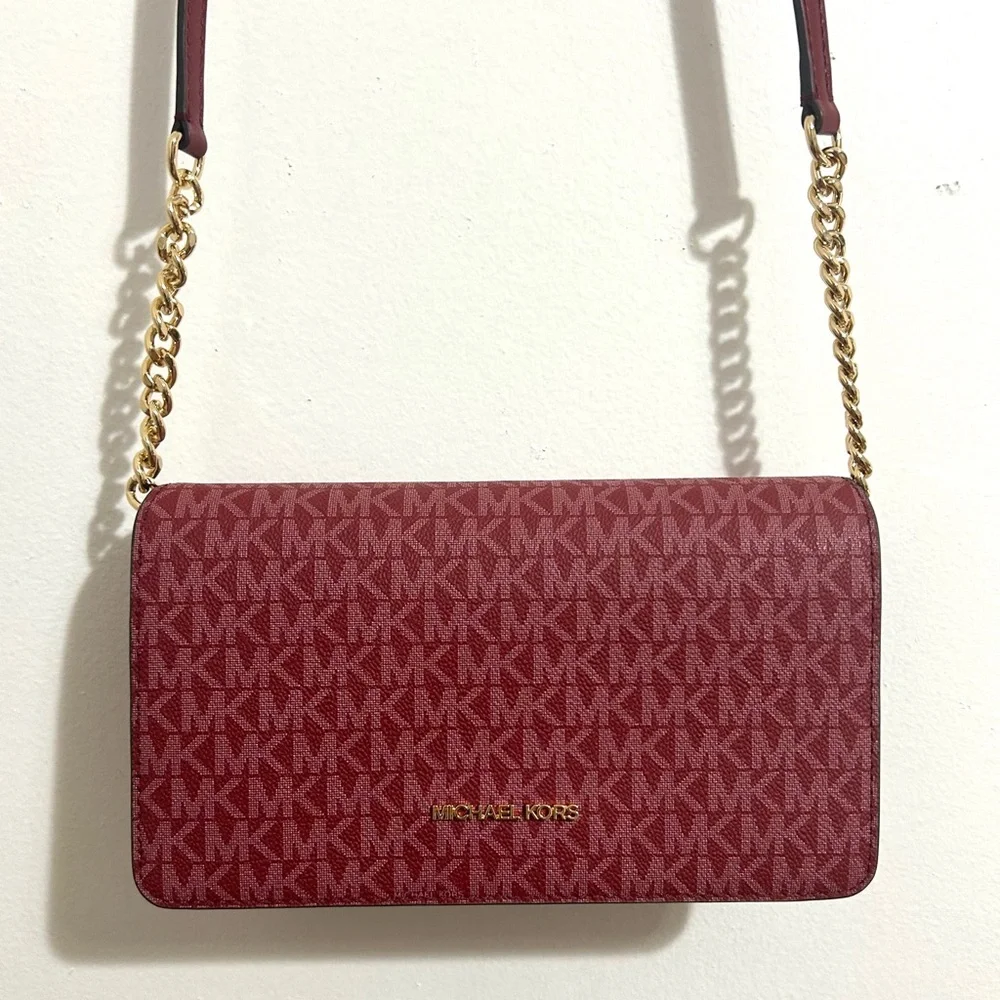 NWT Michael Kors Jet Set Medium Signature Logo‎ Crossbody Bag